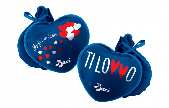 Baci Perugina cuore cioccolato fondente San Valentino
